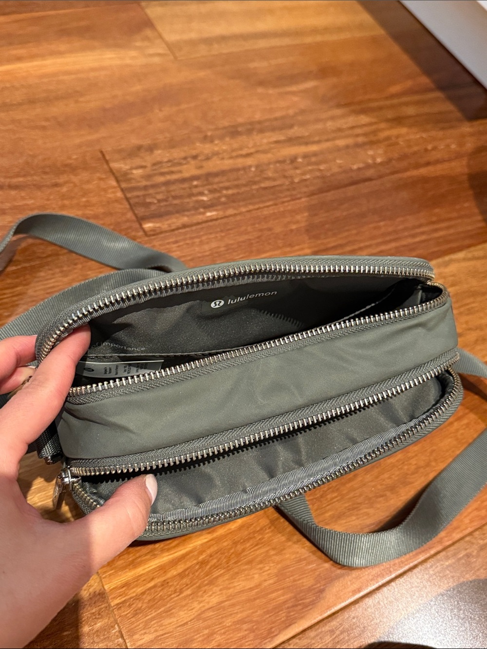 Lululemon Crossbody Camera Bag - Picture 4 of 4